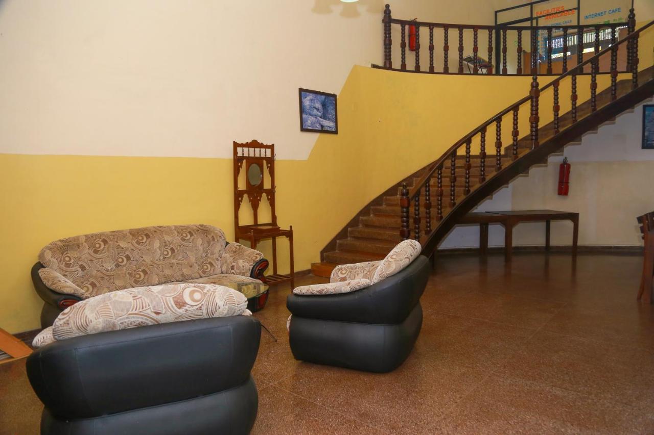 Hotel Milano Tourist Rest Anuradhápura Exteriér fotografie