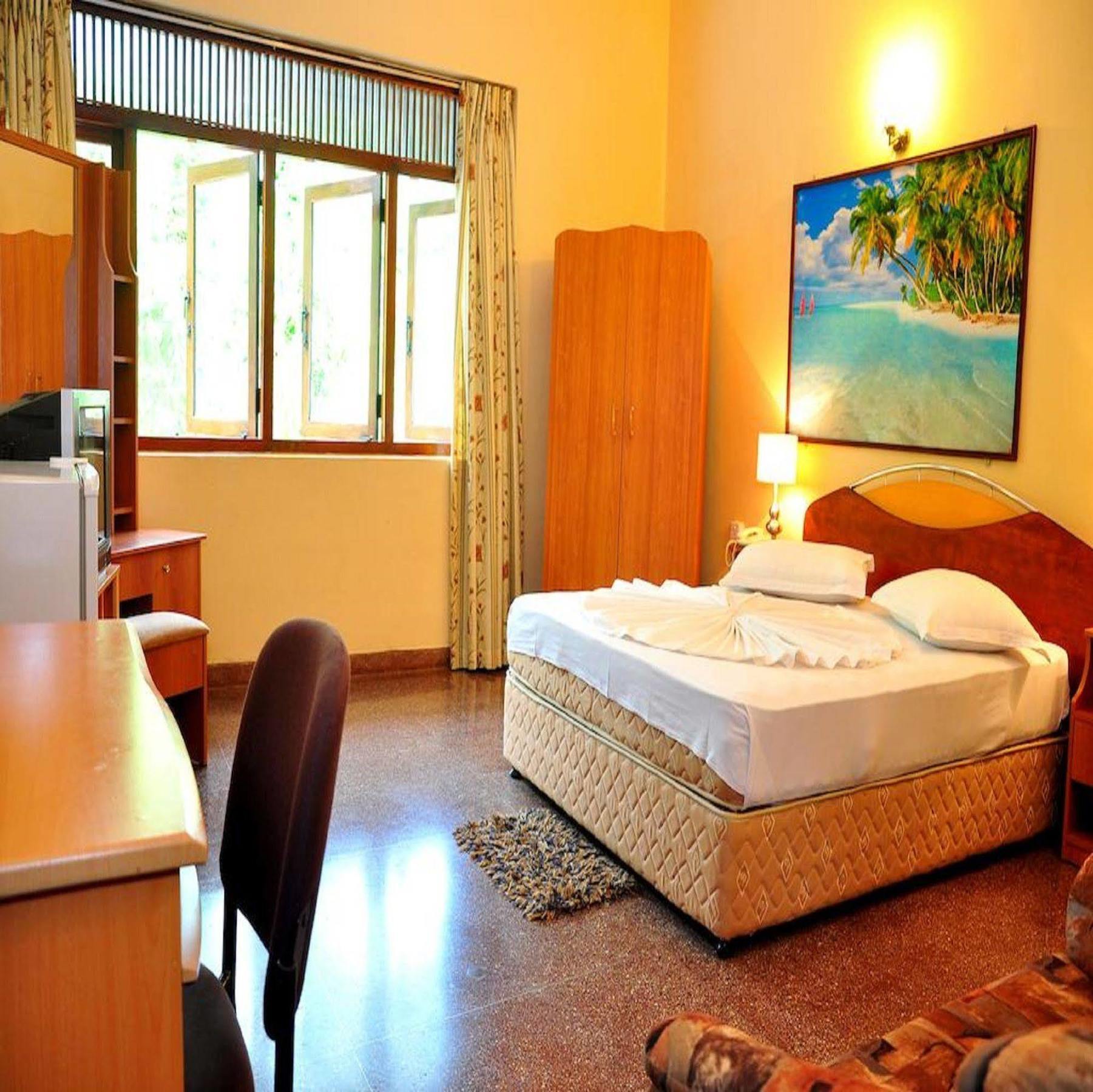 Hotel Milano Tourist Rest Anuradhápura Exteriér fotografie